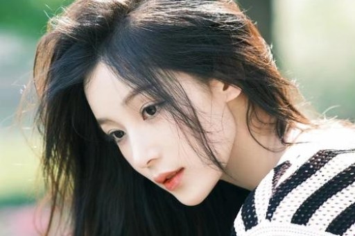 曝胜利夜店常有女客被性侵拖门口撕手环消灭证据第2019-06-05期-娱乐在线观看